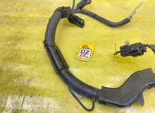 Клемма TOYOTA LAND CRUISER PRADO 2022/Цвет 4V8 9098205069 GDJ150W/GDJ150R/GDJ150L/GDJ150/GDJ151W/GDJ151/GDJ155L/GDJ155R/GDJ155/GRJ150W/GRJ150L/GRJ150/GRJ151W/GRJ151/GRJ152/KDJ150/KDJ150L/KDJ155/TRJ150W/TRJ150L/TRJ150/TRJ152/TRJ155 1GDFTV, передняя