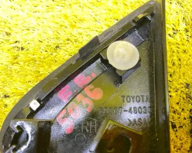Уголок крыла Toyota