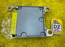 Блок управления airbag TOYOTA LAND CRUISER PRADO 2018/Цвет 202 8917060F00 TRJ150W/TRJ150L/TRJ150/TRJ152/TRJ155/GDJ150W/GDJ150R/GDJ150L/GDJ150/GDJ151W/GDJ151/GDJ155L/GDJ155R/GDJ155/GRJ150W/GRJ150L/GRJ150/GRJ151W/GRJ151/GRJ152/KDJ150/KDJ150L/KDJ155 2TRFE, п