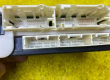 Блок управления комфортом TOYOTA LAND CRUISER PRADO 2022/Цвет 4V8 8922160681 GDJ150W/GDJ150R/GDJ150L/GDJ150/GDJ151W/GDJ151/GDJ155L/GDJ155R/GDJ155/GRJ150W/GRJ150L/GRJ150/GRJ151W/GRJ151/GRJ152/KDJ150/KDJ150L/KDJ155/TRJ150W/TRJ150L/TRJ150/TRJ152/TRJ155 1GDFT