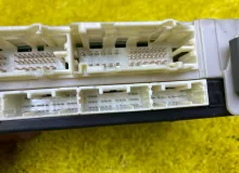 Блок управления комфортом TOYOTA LAND CRUISER PRADO 2022/Цвет 4V8 8922160681 GDJ150W/GDJ150R/GDJ150L/GDJ150/GDJ151W/GDJ151/GDJ155L/GDJ155R/GDJ155/GRJ150W/GRJ150L/GRJ150/GRJ151W/GRJ151/GRJ152/KDJ150/KDJ150L/KDJ155/TRJ150W/TRJ150L/TRJ150/TRJ152/TRJ155 1GDFT