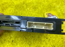 Блок управления замками TOYOTA LAND CRUISER PRADO 2022/Цвет 4V8 8999060800 GDJ150W/GDJ150R/GDJ150L/GDJ150/GDJ151W/GDJ151/GDJ155L/GDJ155R/GDJ155/GRJ150W/GRJ150L/GRJ150/GRJ151W/GRJ151/GRJ152/KDJ150/KDJ150L/KDJ155/TRJ150W/TRJ150L/TRJ150/TRJ152/TRJ155 1GDFTV,