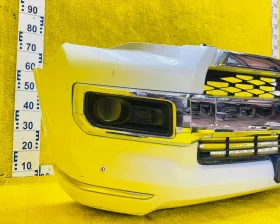 Бампер Toyota