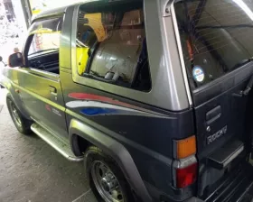 Петли двери багажника Toyota