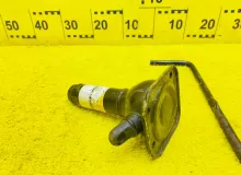 Поддомкратник/ домкрат TOYOTA LAND CRUISER/4RUNNER/FJ CRUISER/HILUX SURF/LEXUS GX470 2006/Цвет 070 0911135181 GRJ120W/GRJ120/GRJ121W/GRJ121/GRJ125W/UZJ120L/GSJ10L/GRN215W/VZJ120W/VZJ120/VZJ121W/VZJ121/VZJ125W/VZJ125/KDJ120W/KDJ120/KDJ121W/KDJ121/KDJ125W/K