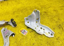 Ролик раздвижной двери TOYOTA ALPHARD/VELLFIRE 2010/Цвет 070 6832058020 GGH25/GGH20W/GGH20/ANH20W/ANH20/ANH25W/ANH25/ATH20W/ATH20 2GRFE, задний левый