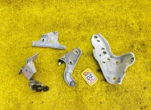 Ролик раздвижной двери TOYOTA ALPHARD/VELLFIRE 2010/Цвет 070 6831058020 GGH25/GGH20W/GGH20/ANH20W/ANH20/ANH25W/ANH25/ATH20W/ATH20 2GRFE, задний правый