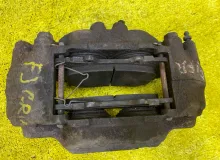 Суппорт TOYOTA FJ CRUISER/4RUNNER/HILUX SURF 2011 4773035411 GSJ15W/GSJ10W/GRN210L/GRN215L/GRN215W/UZN210L/UZN215L/TRN215W/RZN215 1GRFE, передний правый