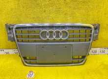 Решетка радиатора AUDI A4 2010 8K0853651 8K5/8K2 CAEB/CDNC, передняя