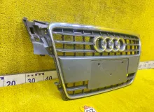 Решетка радиатора AUDI A4 2010 8K0853651 8K5/8K2 CAEB/CDNC, передняя
