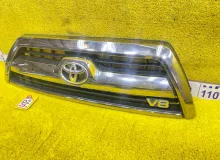 Решетка радиатора TOYOTA 4RUNNER/HILUX SURF 2006 5311135630 UZN210/UZN215/RZN215W/GRN215W/GRN210/TRN215W/KDN215W/VZN215W 2UZFE, передняя