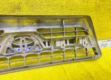 Решетка радиатора TOYOTA 4RUNNER/HILUX SURF 2006 5311135630 UZN210/UZN215/RZN215W/GRN215W/GRN210/TRN215W/KDN215W/VZN215W 2UZFE, передняя