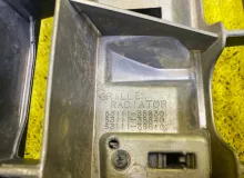 Решетка радиатора TOYOTA 4RUNNER/HILUX SURF 2006 5311135630 UZN210/UZN215/RZN215W/GRN215W/GRN210/TRN215W/KDN215W/VZN215W 2UZFE, передняя