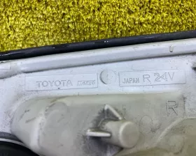 Фара Toyota
