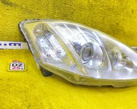 Фара Mercedes-Benz