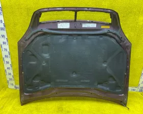 Капот Toyota