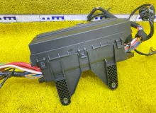 Блок предохранителей JAGUAR XF/XE 2010 GX7314C445AA X260/X760 204PT/PT204, передний