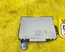 Блок управления климат-контролем Toyota