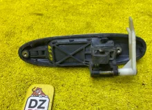 Ручка двери внешняя TOYOTA LAND CRUISER/LAND CRUISER CYGNUS/LX470 2003 6924060080 UZJ100/UZJ100L/UZJ100/FZJ100/FZJ105/HDJ100/HDJ100L/HDJ101/HDJ101K/HZJ105/HZJ105L 2UZFE, задняя левая