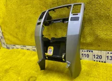Консоль магнитофона TOYOTA 4RUNNER/HILUX SURF 2006 5540535420 UZN210/UZN215/RZN215W/GRN215W/GRN210/TRN215W/KDN215W/VZN215W 2UZFE, передний
