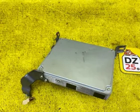 Блок управления двс Toyota