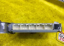 Блок управления двс TOYOTA 4RUNNER 2006 8966135A51 UZN210/UZN215 2UZFE, передний