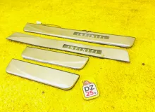 Накладка на порог INFINITI QX56/QX80/ARMADA/PATROL 2012 769B7ZQ10A Z62/Y62 VK56VD
