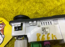 Разъем USB JAGUAR XE/XF/F-PACE 2015 FK7219C166BD X760/X761/X260 204PT/PT204, передний