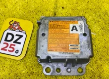 Блок управления airbag INFINITI QX56/QX80/ARMADA/PATROL 2012 988201LA0A Z62/Y62 VK56VD, передний