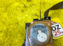 Ремень безопасности TOYOTA 4RUNNER 2003 7321035881 UZN210/UZN215/RZN215W/GRN215W/GRN210/TRN215W/KDN215W/VZN215W 2UZFE, передний правый