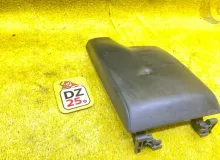 Подлокотник JAGUAR XE 2010 T2H3365PVJ X760 204PT/PT204, передний