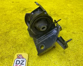 Подушка коробки передач TOYOTA
