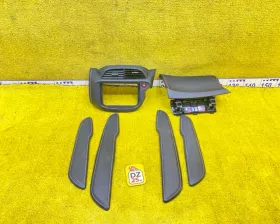 Консоль магнитофона HONDA