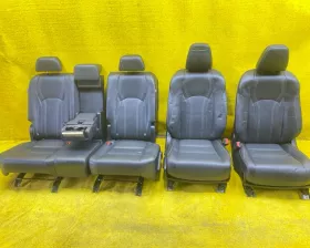 Сидение комплект Toyota
