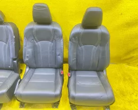Сидение комплект Toyota