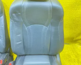 Сидение комплект Toyota