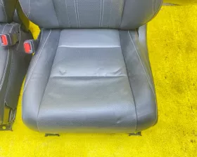Сидение комплект Toyota