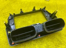 Консоль магнитофона TOYOTA LAND CRUISER PRADO 2020/Цвет 070 5542060160 GDJ150W/GDJ150R/GDJ150L/GDJ150/GDJ151W/GDJ151/GDJ155L/GDJ155R/GDJ155/GRJ150W/GRJ150L/GRJ150/GRJ151W/GRJ151/GRJ152/KDJ150/KDJ150L/KDJ155/TRJ150W/TRJ150L/TRJ150/TRJ152/TRJ155 1GDFTV, пер