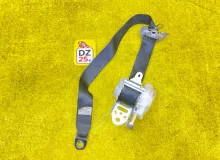 Ремень безопасности TOYOTA TUNDRA 2007 732100C080B3 UCK50/UCK51/UCK52/UCK55/UCK56/UCK57/USK51L/USK50L/USK52L/USK55L/USK56L/USK57L/GSK50/GSK51/GSK52/UPK50/UPK51/UPK52/UPK55/UPK56/UPK57 2UZFE, передний правый