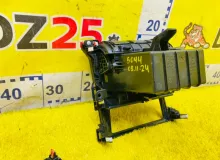 Бардачок TOYOTA LAND CRUISER PRADO 2020/Цвет 218 5540660290 TRJ150W/TRJ150L/TRJ150/TRJ152/TRJ155/GDJ150W/GDJ150R/GDJ150L/GDJ150/GDJ151W/GDJ151/GDJ155L/GDJ155R/GDJ155/GRJ150W/GRJ150L/GRJ150/GRJ151W/GRJ151/GRJ152/KDJ150/KDJ150L/KDJ155 2TRFE, передний