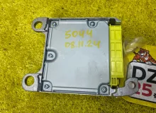 Блок управления airbag TOYOTA LAND CRUISER PRADO 2020/Цвет 218 8917060F00 TRJ150W/TRJ150L/TRJ150/TRJ152/TRJ155/GDJ150W/GDJ150R/GDJ150L/GDJ150/GDJ151W/GDJ151/GDJ155L/GDJ155R/GDJ155/GRJ150W/GRJ150L/GRJ150/GRJ151W/GRJ151/GRJ152/KDJ150/KDJ150L/KDJ155 2TRFE, п