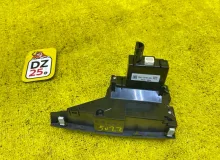 Блок управления климат-контролем TOYOTA VENZA 2015 559000T040 AGV10/AGV15/GGV15/GGV10 1ARFE, передний