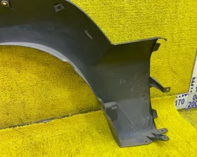 Накладка на крыло TOYOTA