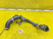 Патрубок интеркулера LEXUS RX300/RX200T 2015-2024 1736136030 AGL20W/AGL20L/AGL20R/AGL25W/AGL25L/AGL25R 8ARFTS, передний