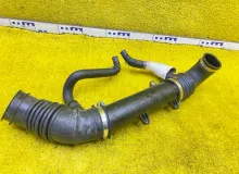 Патрубок интеркулера LEXUS RX200T/RX300/NX200T/HARRIER 2015-2024 1786036010 AGL20W/AGL20L/AGL20R/AGL25W/AGL25L/AGL25R/AGZ10/AGZ15/AGZ15L/ASU60W/ASU65W 8ARFTS, передний