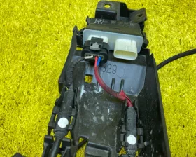 Датчик открытия двери багажника Toyota