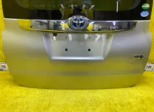 Дверь 5я TOYOTA NOAH 2015/ЦВЕТ 1F7 ZRR80G/ZRR80W 2ZRFXE, задняя