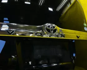 Дверь 5я TOYOTA