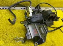 Коллектор впускной LEXUS/TOYOTA RX200T/RX300/NX200T/HARRIER/HIGHLANDER 2016 1710136082 AGL20W/AGL20L/AGL20R/AGL25W/AGL25L/AGL25R/AGZ10/AGZ15/AGZ15L/ASU60W/ASU65W/ASU50/ASU55 8ARFTS, передний