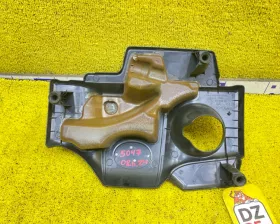Пластиковая крышка на двс TOYOTA